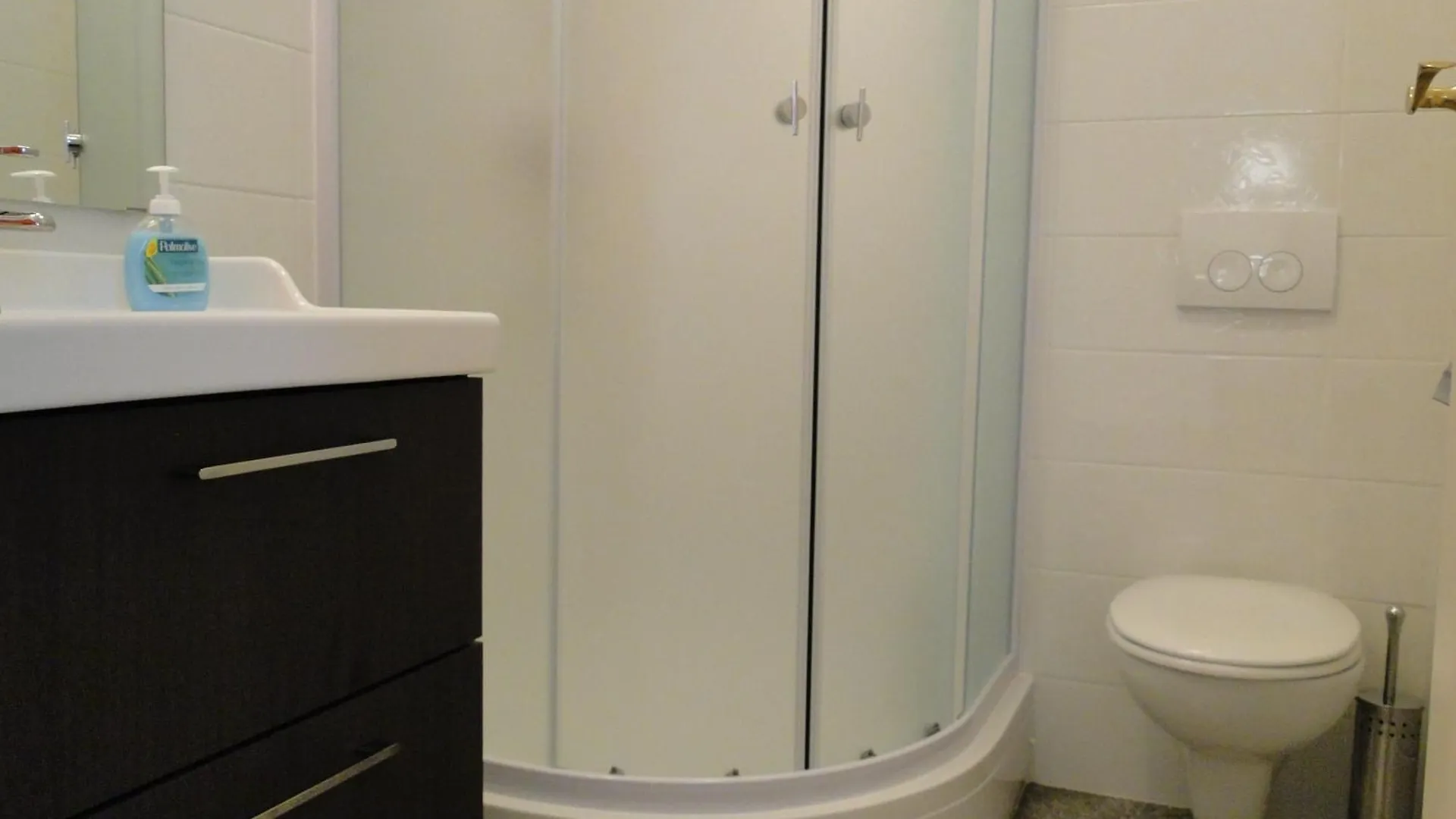 Apartments Villa Ela أوماغ 0*,