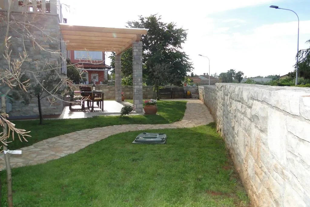 Apartments Villa Ela أوماغ كرواتيا